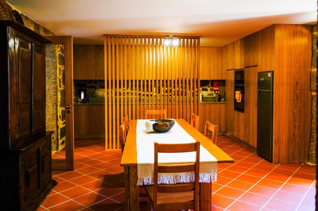 Casa Do Ribeiro Guest House Lago  Ngoại thất bức ảnh